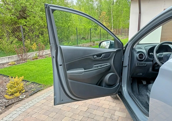 Hyundai Kona cena 53900 przebieg: 103000, rok produkcji 2018 z Łomianki małe 379